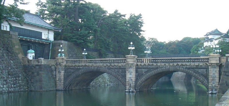 皇居正門石橋　小.jpg