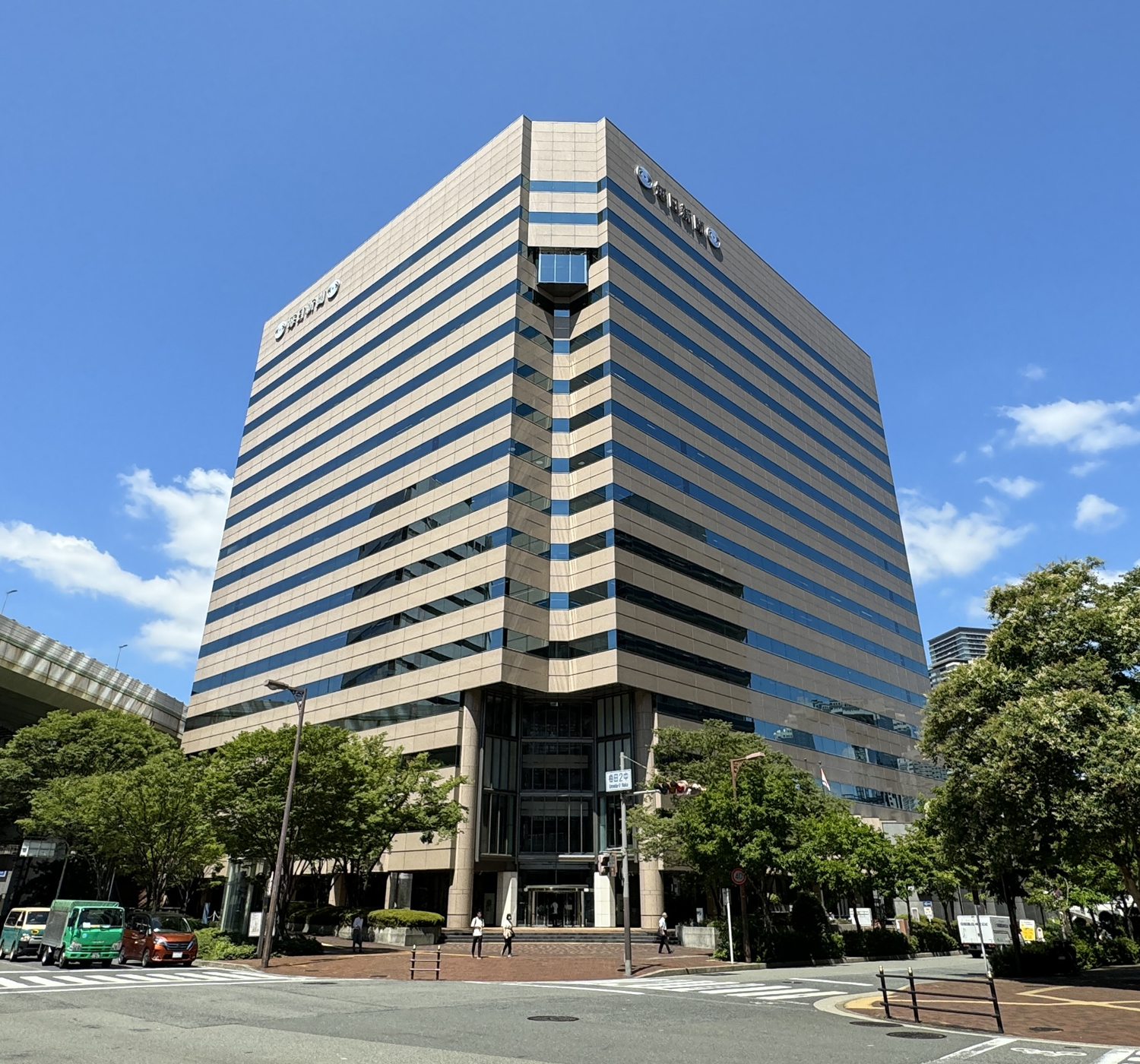 mainichi_building